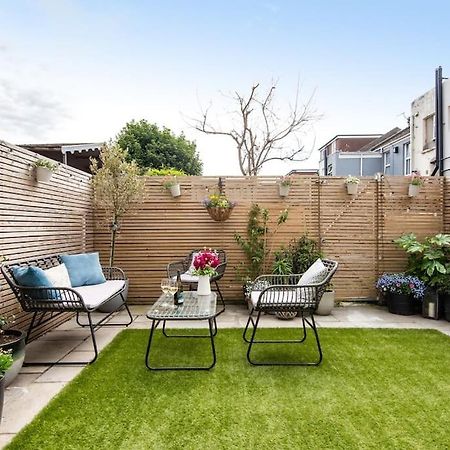 Newly Renovated Victorian House With Free Parking Villa Brighton Bagian luar foto
