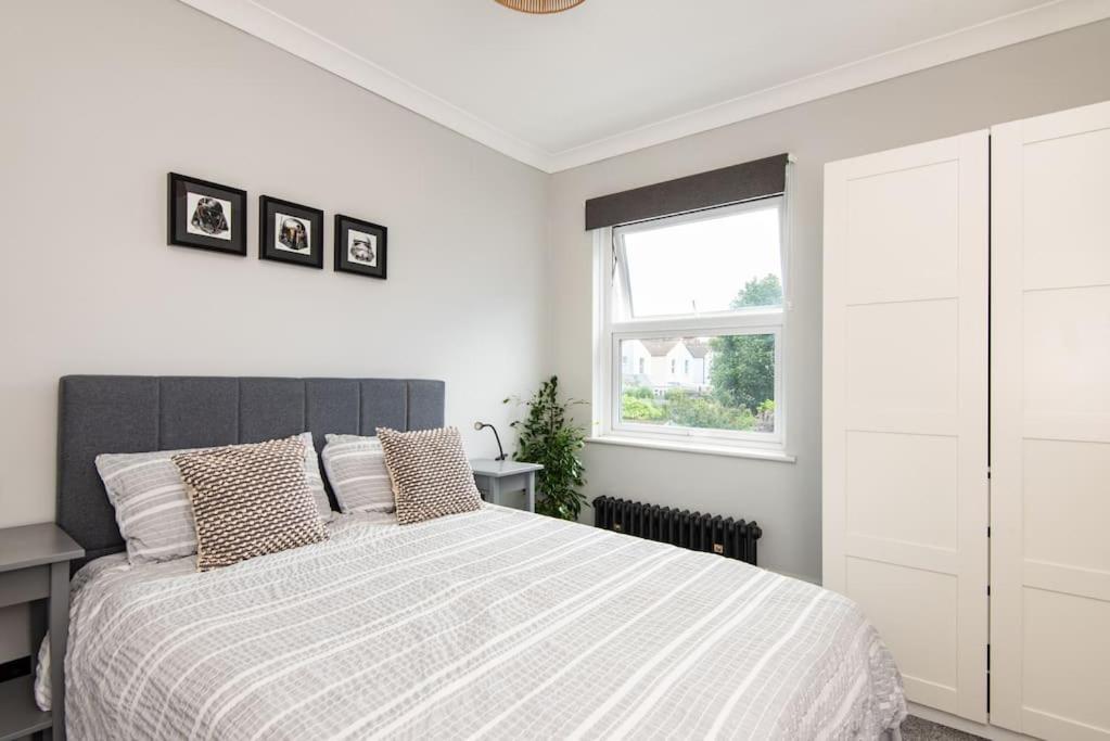 Newly Renovated Victorian House With Free Parking Villa Brighton Bagian luar foto
